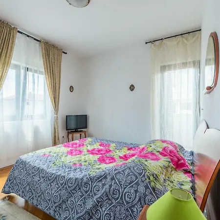 Apartment Sun Odyssey Zenta *