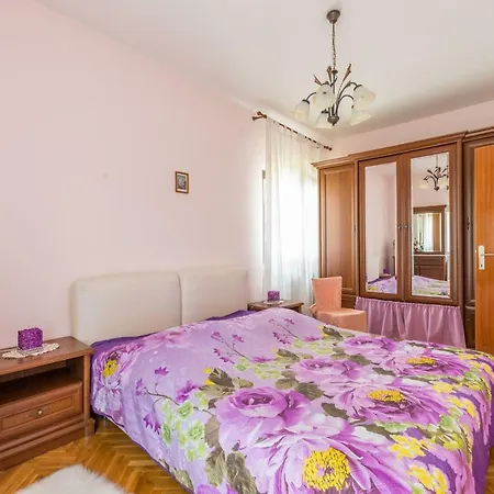 Sun Odyssey Zenta Split